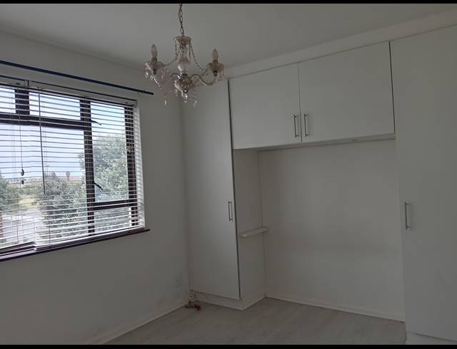 2 bed property to rent in MILNERTON